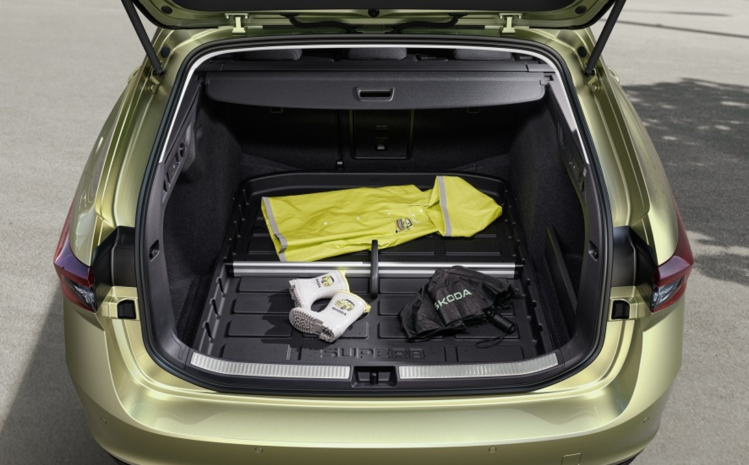 Škoda plastová vana do zavazadlového prostoru Superb IV Combi PHEV/zvýšená podlaha