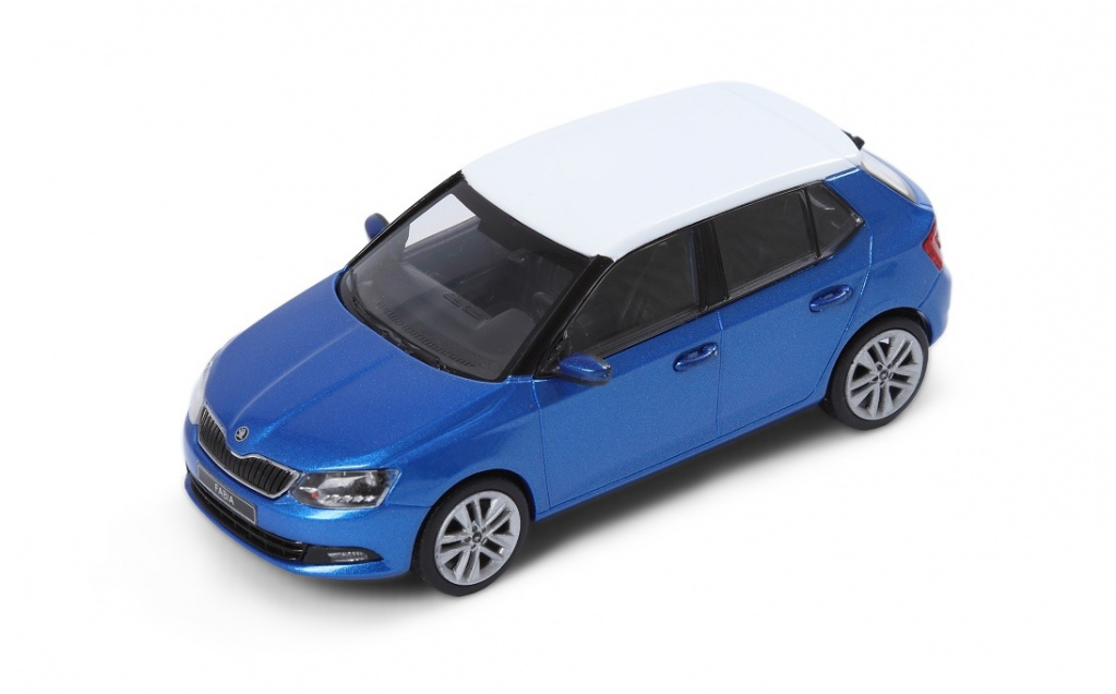 Škoda Fabia model 1:43 modrá